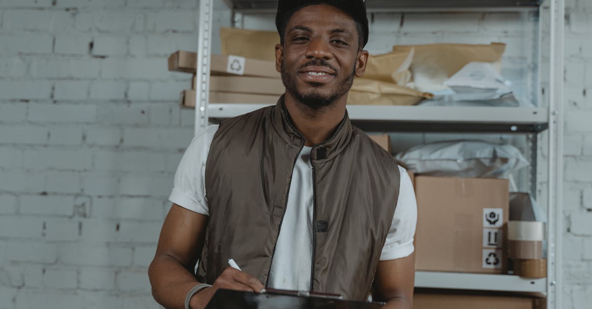 Roundup of Leading Order Tracking Practices in E-commerce
